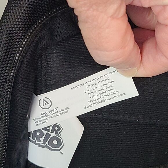 Nintendo 3DS Super Mario Carrying Case Travel Bag Transporter Black Video Games - Picture 14 of 16